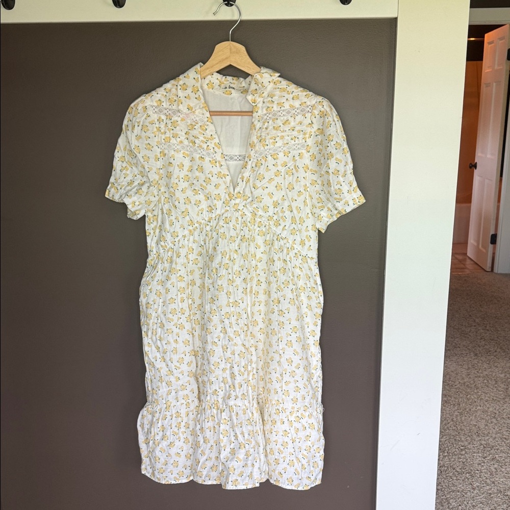 Lightweight White & Yellow Floral Midi Dress - Women's